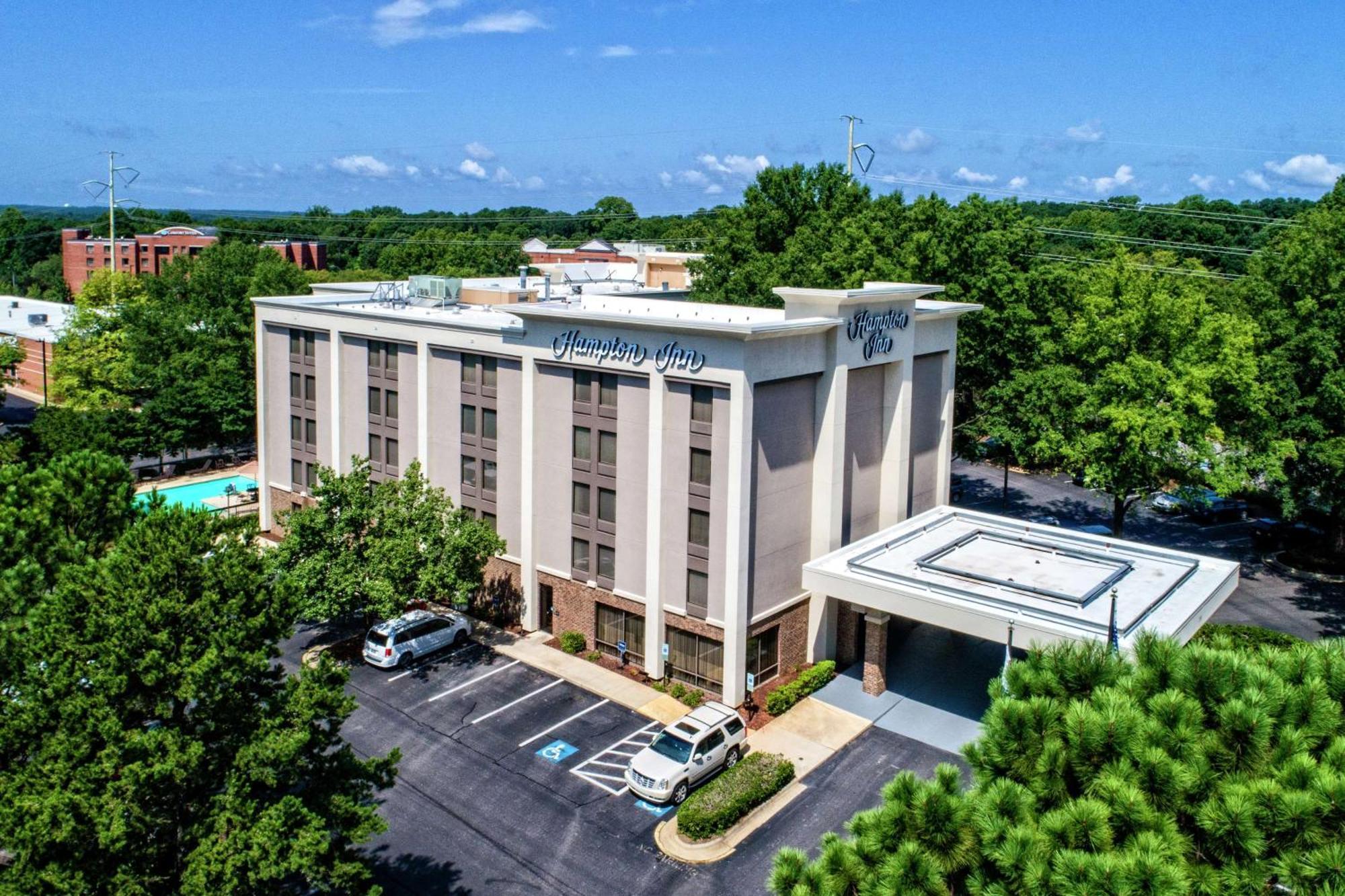 Hampton Inn Raleigh Кари Екстериор снимка